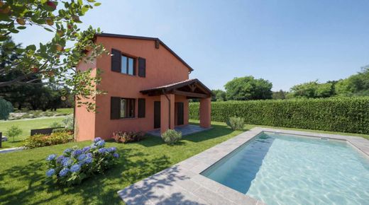 Willa w Medesano, Provincia di Parma