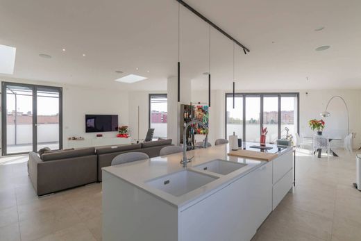 Penthouse in Milan, Lombardy
