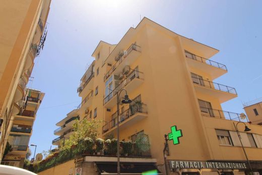 Apartment in Piano di Sorrento, Naples