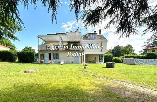 Villa a Barberino di Mugello, Firenze