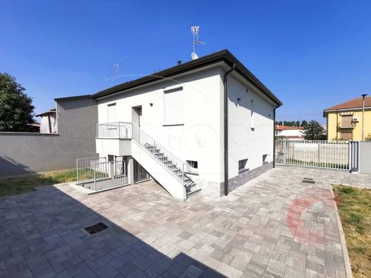 Villa Bareggio, Milano ilçesinde