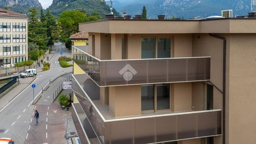 阁楼  Arco, Provincia autonoma di Trento