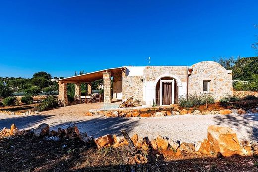 Villa in Ostuni, Provincia di Brindisi