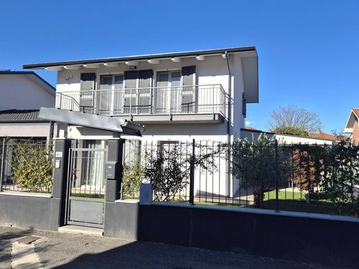 Villa in Candiolo, Torino