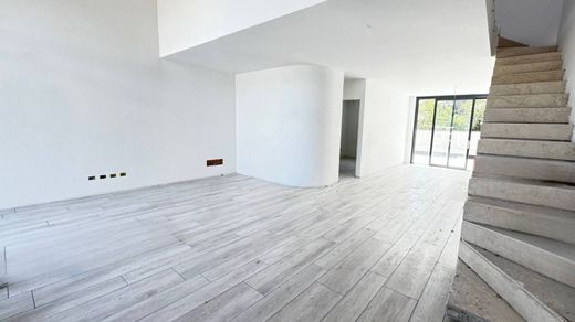 ‏וילה ב  Vimercate, Provincia di Monza e della Brianza