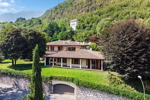 Villa in Darfo Boario Terme, Provincia di Brescia