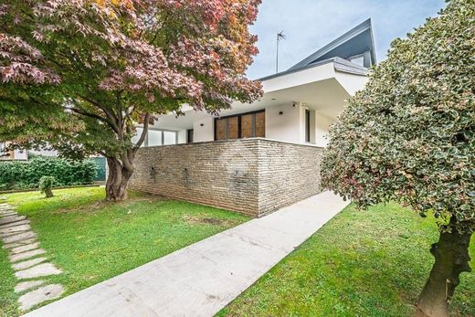 Villa en Collegno, Turín