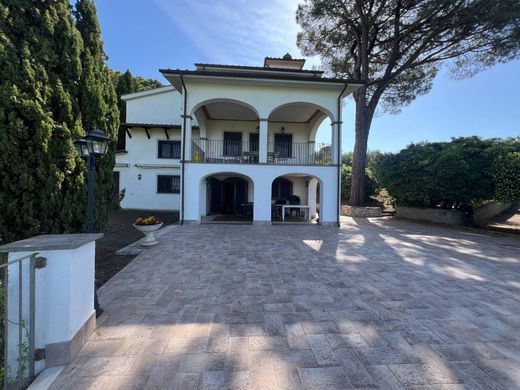 Villa - Mentana, Roma