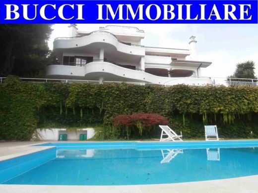 Villa in Montesilvano, Provincia di Pescara