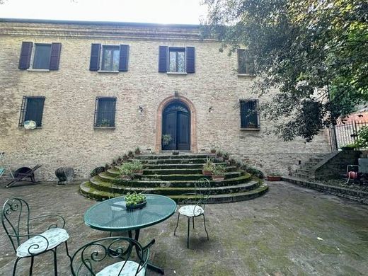 Villa a Rimini, Emilia-Romagna