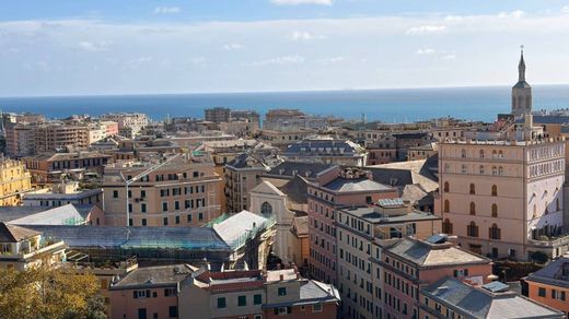 Appartamento a Genova, Liguria
