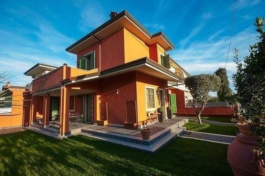 Villa en Camaiore, Lucca