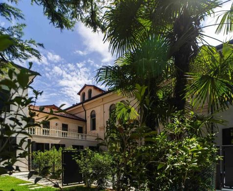 Apartment / Etagenwohnung in Mirano, Venedig