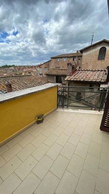 Penthouse Siena, Siena ilçesinde