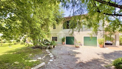 豪宅  Basaluzzo, 亚历山德里亚省