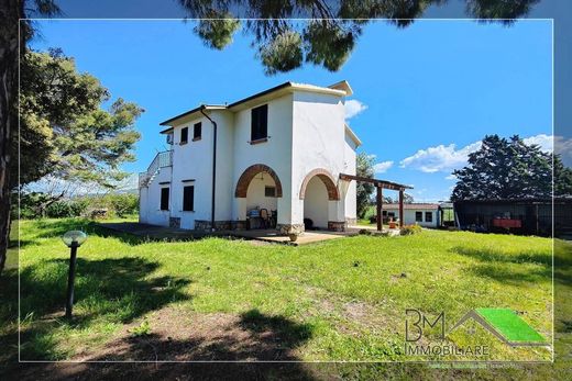 Вилла, Capalbio, Provincia di Grosseto