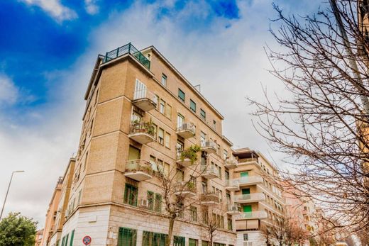 Ρετιρέ σε Ρώμη, Lazio