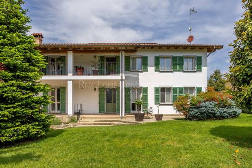 Villa in Moncalvo, Provincia di Asti