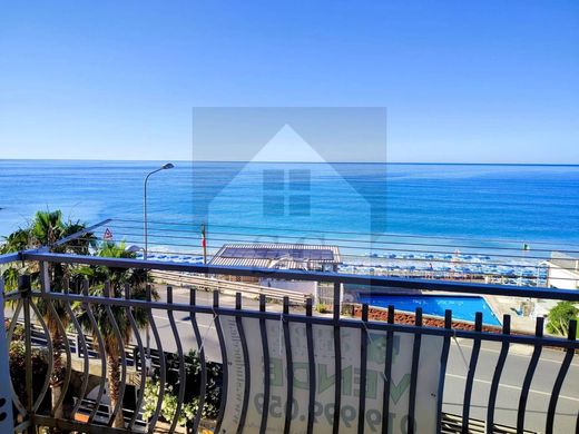 ﺷﻘﺔ ﻓﻲ Varazze, Provincia di Savona