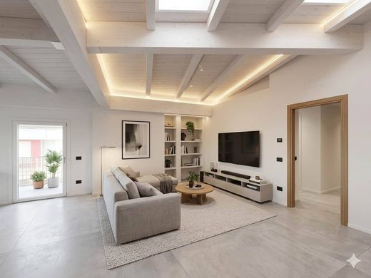 Apartment in Piacenza, Provincia di Piacenza
