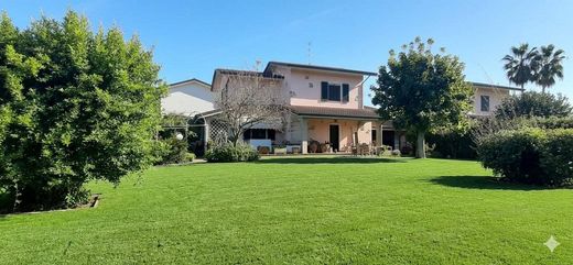Villa in Camaiore, Provincia di Lucca
