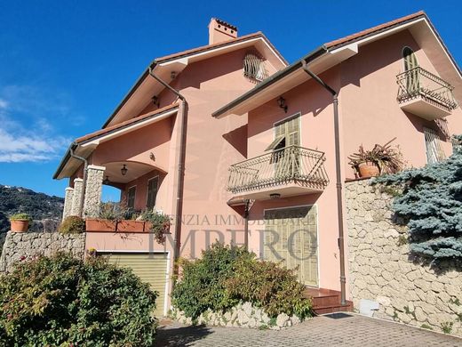 Villa - Camporosso, Provincia di Imperia