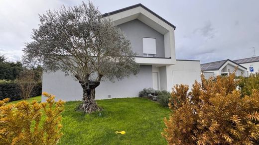 Casa di lusso a Casier, Treviso