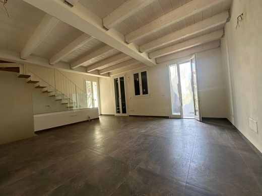 Casa di lusso a Cesena, Forlì-Cesena