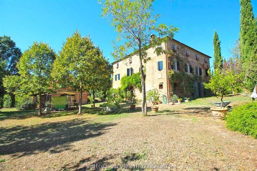 Casale a Sinalunga, Siena