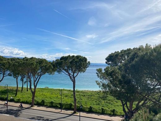 Penthouse in Desenzano del Garda, Provincia di Brescia