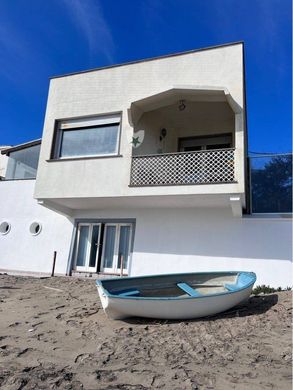 ‏וילה ב  Santa Marinella, רומא