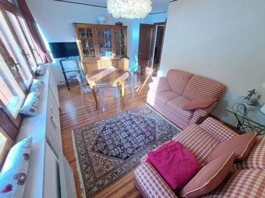Apartment / Etagenwohnung in Limone Piemonte, Provincia di Cuneo