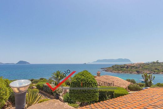 Villa a Golfo Aranci, Sassari