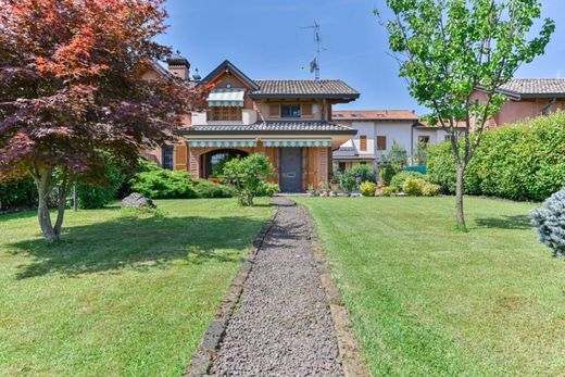 Terraced house in Sovico, Province of Monza and Brianza