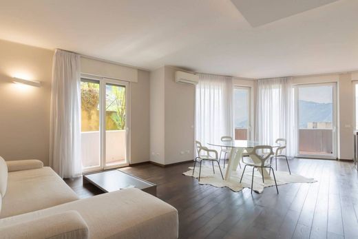 Piso / Apartamento en Campione d'Italia, Provincia di Como