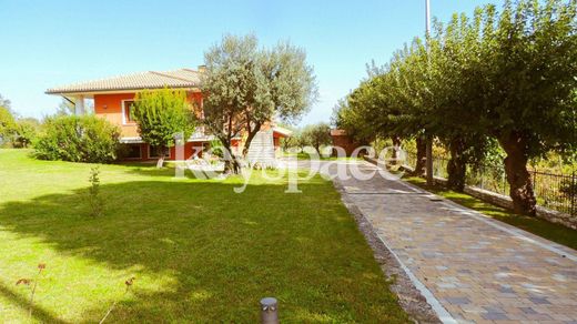 Villa in Montecchio Maggiore, Provincia di Vicenza