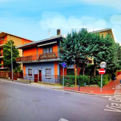 빌라 / Cinisello Balsamo, Città metropolitana di Milano