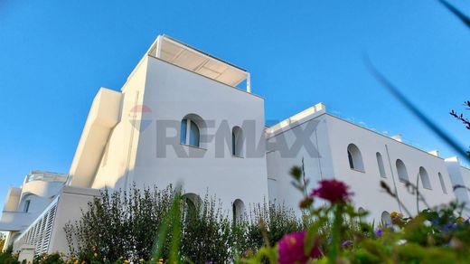 Daire Numana, Ancona ilçesinde