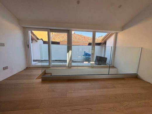 Penthouse in Parma, Provincia di Parma