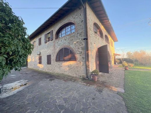 Villa in Montelupo Fiorentino, Florence