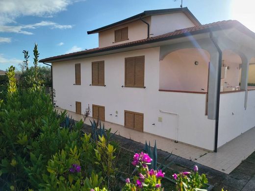 Villa in San Vincenzo, Provincia di Livorno