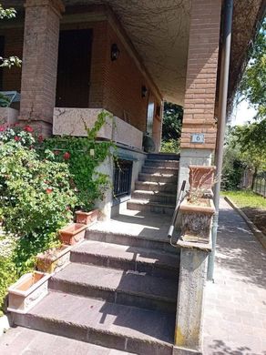 Villa in Reggio nell'Emilia, Provincia di Reggio Emilia