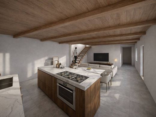 Apartment / Etagenwohnung in Treviso, Provincia di Treviso