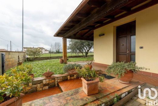 别墅  Cascina, 比萨省