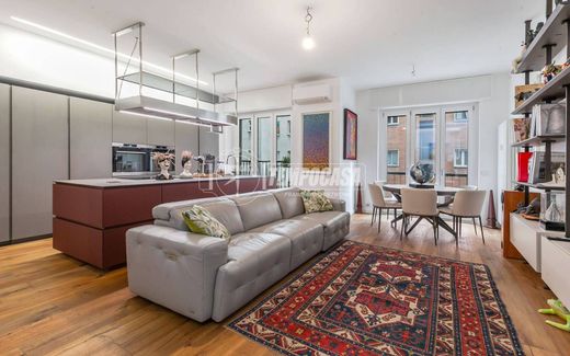 套间/公寓  米蘭, 米兰省