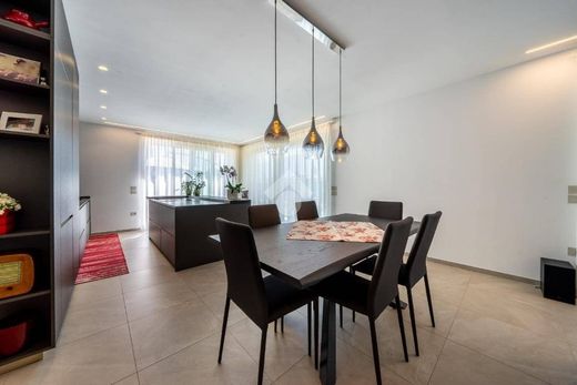 Appartement à Riva del Garda, Trente