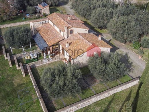 Εξοχική κατοικία σε Tarquinia, Provincia di Viterbo