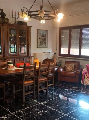 빌라 / Pelago, Province of Florence