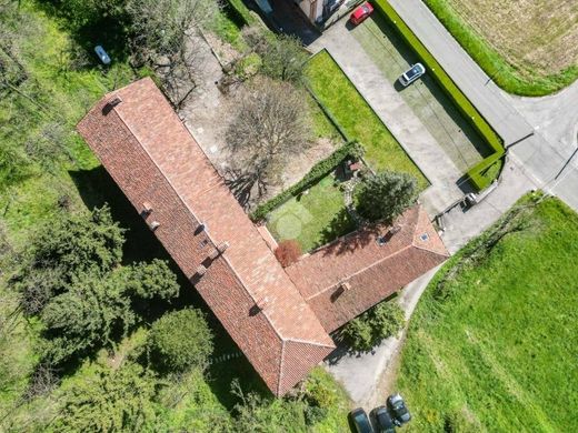 Castello di Brianza, Provincia di Leccoの高級住宅