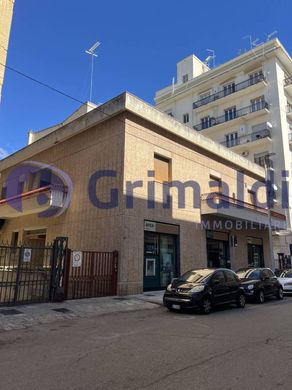 Βίλα σε Luppiu, Provincia di Lecce